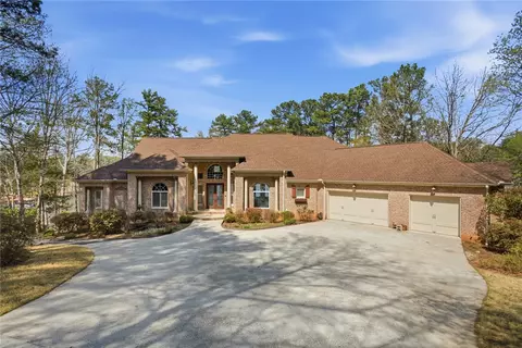 610 Highridge Dr, Seneca, SC 29672