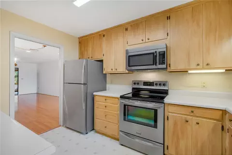 Kitchen - 1 Birch Pl, Clemson, SC 29631 photo 3 of 3