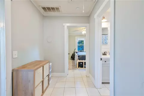 Entry Way - 302 Bryant St, Central, SC 29630 photo 1 of 2