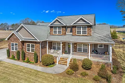 604 Feathery Ln, Seneca, SC 29678