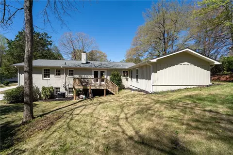 Exterior - 102 Robin St, Clemson, SC 29631 photo 5 of 8