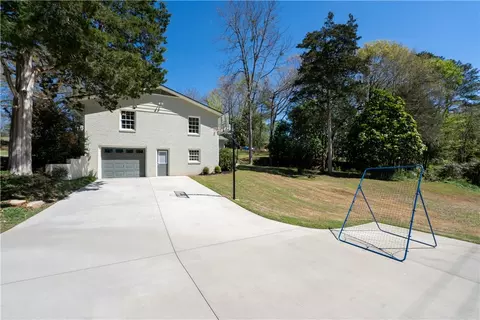 Exterior - 102 Robin St, Clemson, SC 29631 photo 3 of 8
