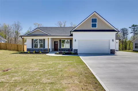 209 Old Glory Ct, Pickens, SC 29671