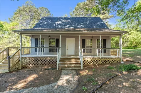 257 Madison Shores Dr, Westminster, SC 29693