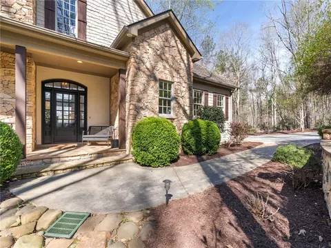 107 Fire Pink Ct, Sunset, SC 29685