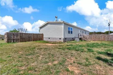633 Project Rd, Iva, SC 29655 photo 30