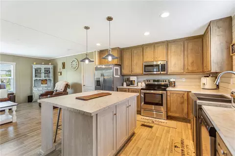 633 Project Rd, Iva, SC 29655 photo 8