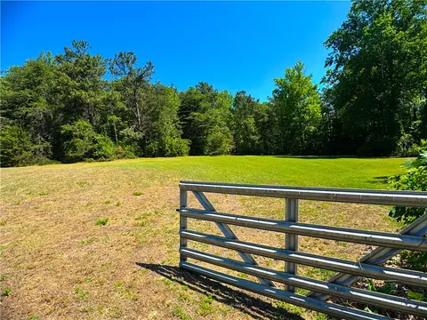 213 Anthony Rd, Pickens, SC 29671 photo 37