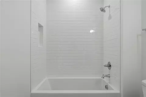 Bath - 101 E C Lot C Ave, Easley, SC 29640 photo 6 of 6
