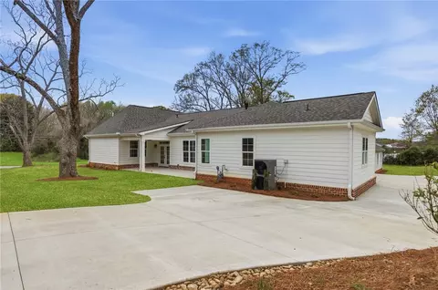 Exterior - 101 E C Lot C Ave, Easley, SC 29640 photo 7 of 7