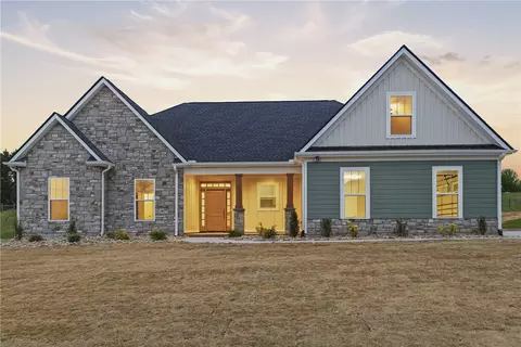 736 Stewart Gin Rd, Liberty, SC 29657