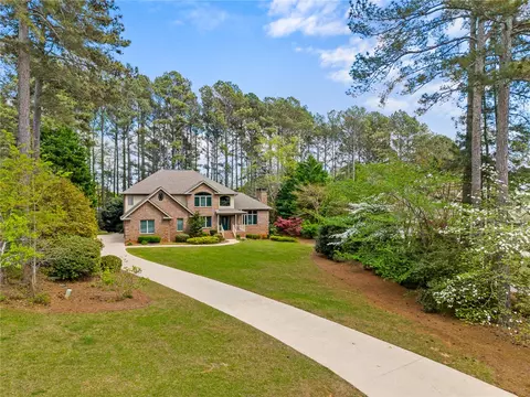 408 Sapphire Ct, Seneca, SC 29672