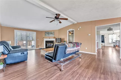 137 E Reedy Fork Rd, Seneca, SC 29678 photo 8