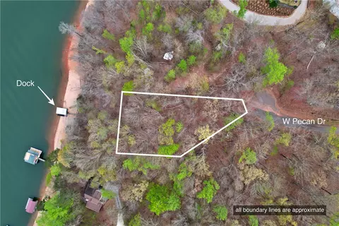 705 W Pecan Dr, Westminster, SC 29693