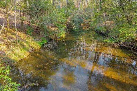 205 Dark Bottom Ln, Westminster, SC 29693
