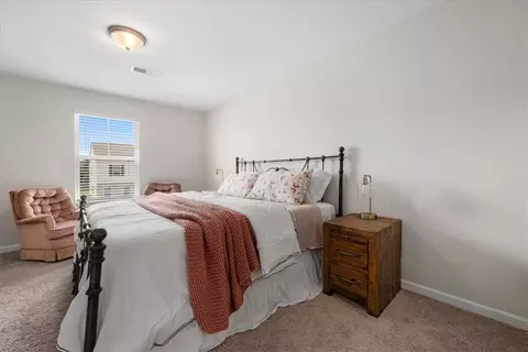 Bedroom - 117 Adger Rd, Pendleton, SC 29670 photo 1 of 8