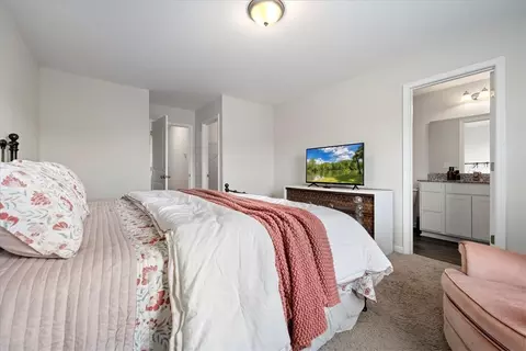 Bedroom - 117 Adger Rd, Pendleton, SC 29670 photo 3 of 8