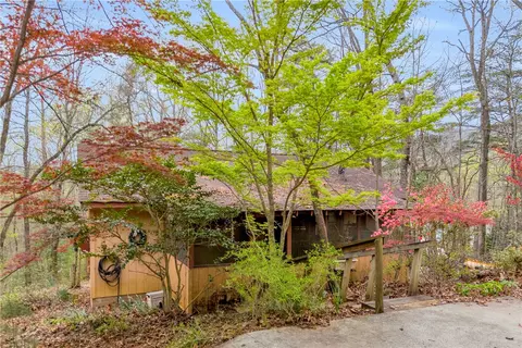115 Little Stakey Rd, Mountain Rest, SC 29664