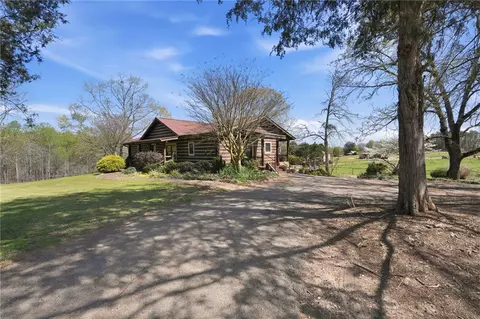 608 Five Forks Rd, Anderson, SC 29621
