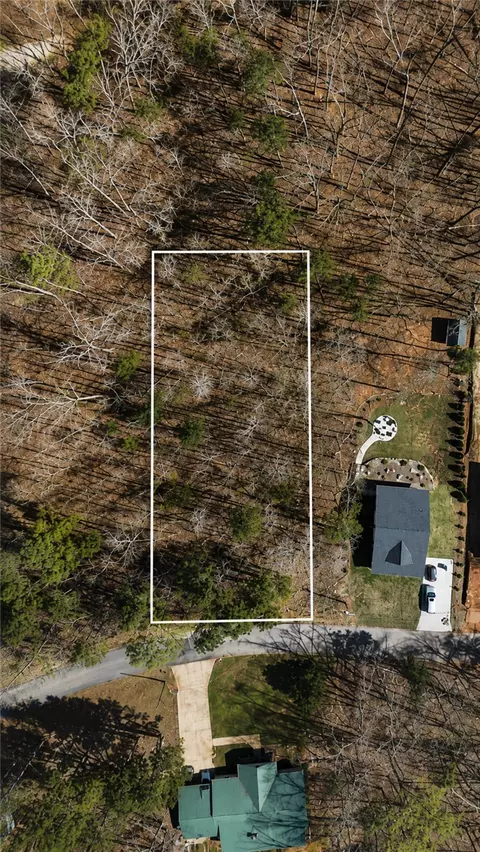 355 Beech Dr, Westminster, SC 29693