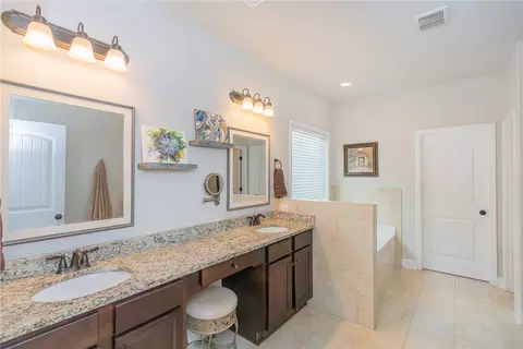 Bath - 22 Old American Blvd, Pendleton, SC 29670 photo 1 of 7
