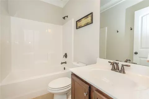 Bath - 22 Old American Blvd, Pendleton, SC 29670 photo 7 of 7