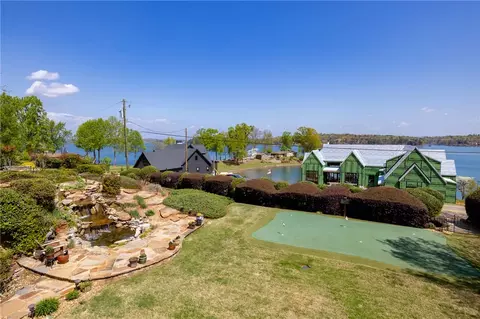 Exterior - 729 Navigators Pointe Pointe, Seneca, SC 29672 photo 7 of 15