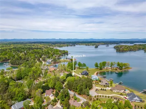 View/Area - 729 Navigators Pointe Pointe, Seneca, SC 29672 photo 5 of 6