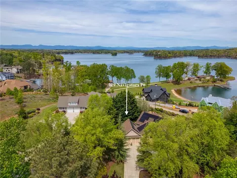 View/Area - 729 Navigators Pointe Pointe, Seneca, SC 29672 photo 6 of 6