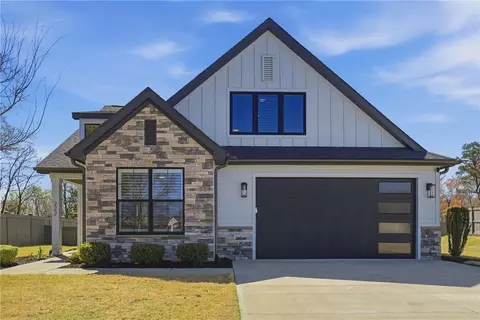 222 Horse Tack Trl, Mauldin, SC 29662