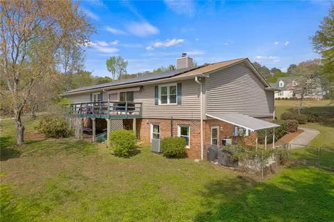 Exterior - 1002 Berkeley Dr, Clemson, SC 29631 photo 4 of 4
