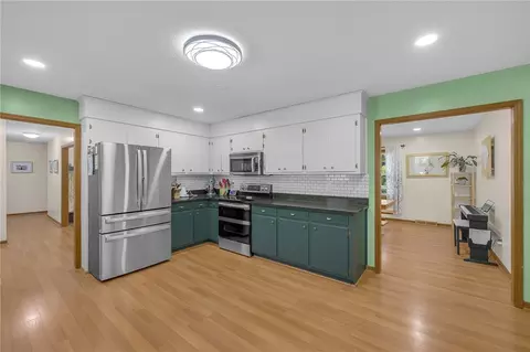 Kitchen - 1002 Berkeley Dr, Clemson, SC 29631 photo 2 of 3
