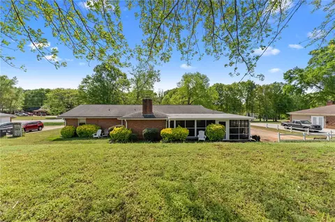 Exterior - 1007 Brown Rd, Anderson, SC 29621 photo 7 of 7