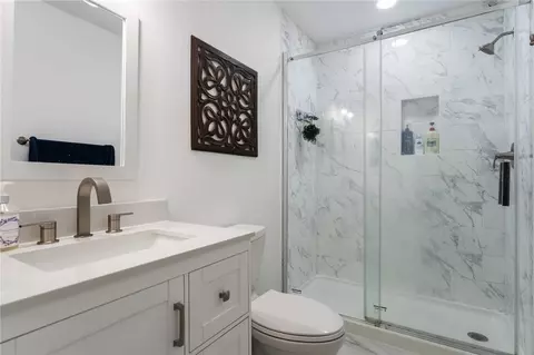 Bath - 1007 Brown Rd, Anderson, SC 29621 photo 1 of 2