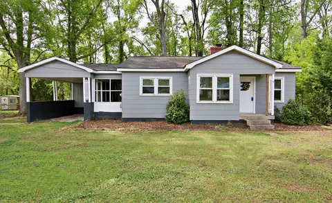3303 Dixon Rd, Anderson, SC 29625