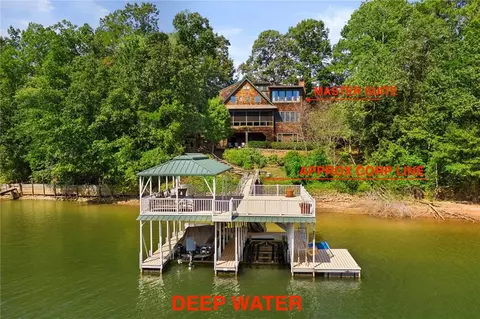 762 Tom Cobb Dr, Hartwell, GA 30643
