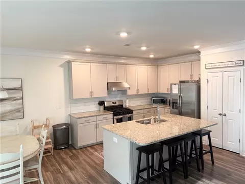 504 Slate Ct, Easley, SC 29642 photo 8