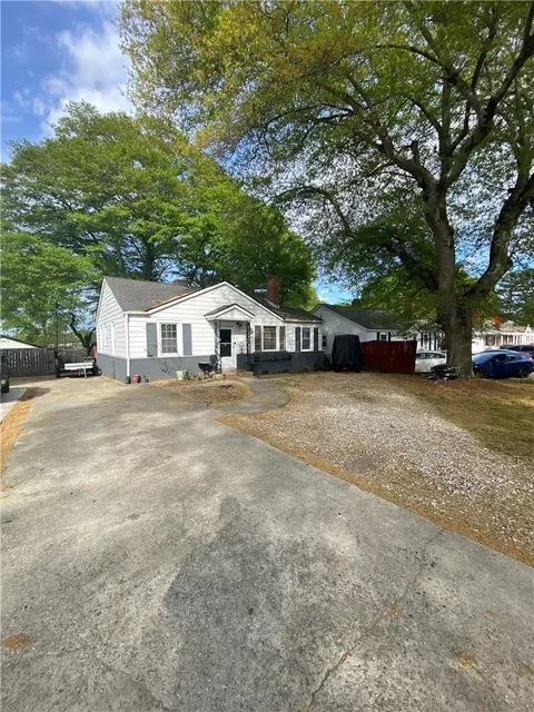 107 Somerset St, Greenville, SC 29611