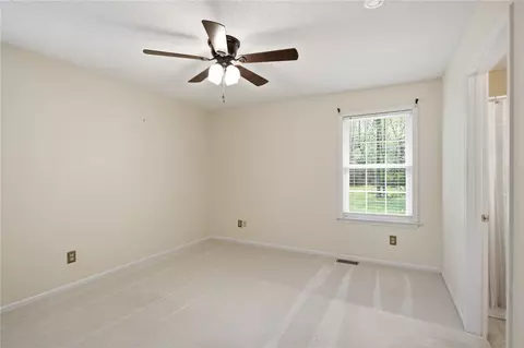 Bedroom - 305 Wildwood Rd, Walhalla, SC 29691 photo 5 of 9