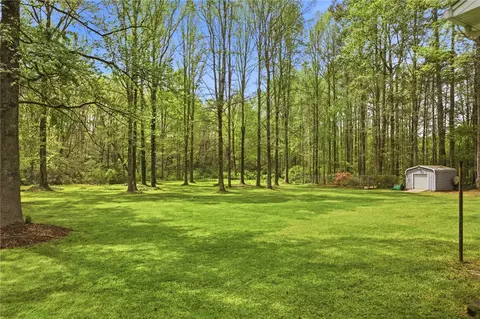 Exterior - 305 Wildwood Rd, Walhalla, SC 29691 photo 10 of 12
