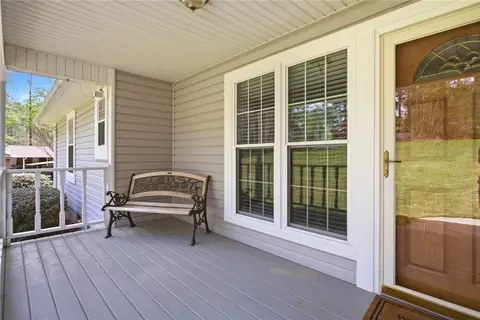 Exterior - 305 Wildwood Rd, Walhalla, SC 29691 photo 5 of 12