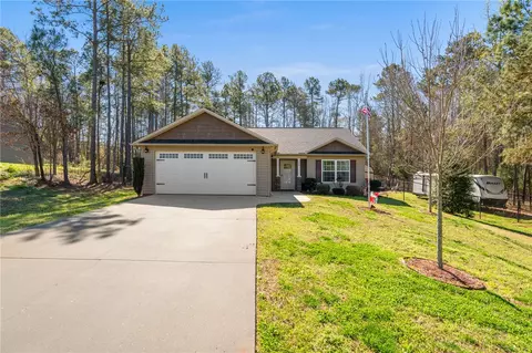 108 Sm Lyerly Rd, Anderson, SC 29621