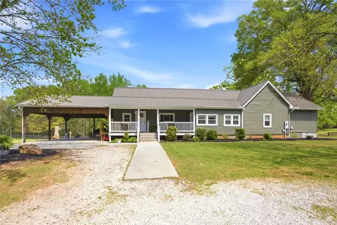 199 Williams Farm Rd, Westminster, SC 29693