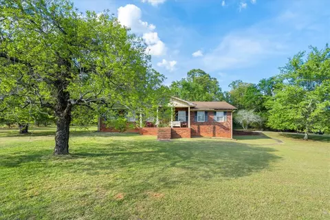 135 Seneca River Rd, Seneca, SC 29678