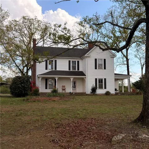 1014 Levis Smith Rd, Pendleton, SC 29670