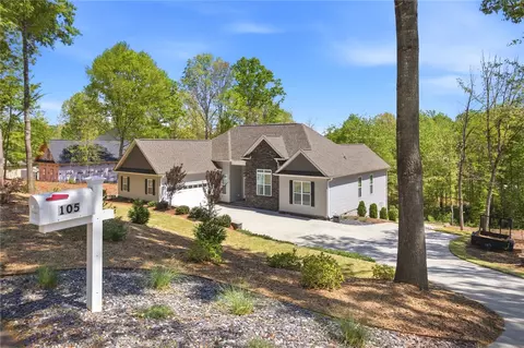 Exterior - 105 Winterbrook Cir, Seneca, SC 29678 photo 2 of 10