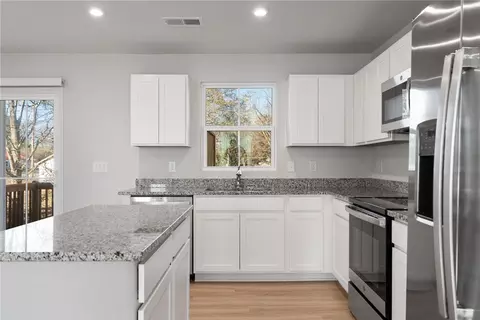 Kitchen - 109 Brooklane Ct, Easley, SC 29642 photo 3 of 3