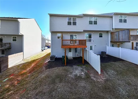 Exterior - 109 Brooklane Ct, Easley, SC 29642 photo 2 of 13