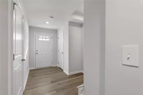 Entry Way - 109 Brooklane Ct, Easley, SC 29642 photo 6 of 7