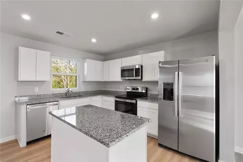 Kitchen - 109 Brooklane Ct, Easley, SC 29642 photo 1 of 3